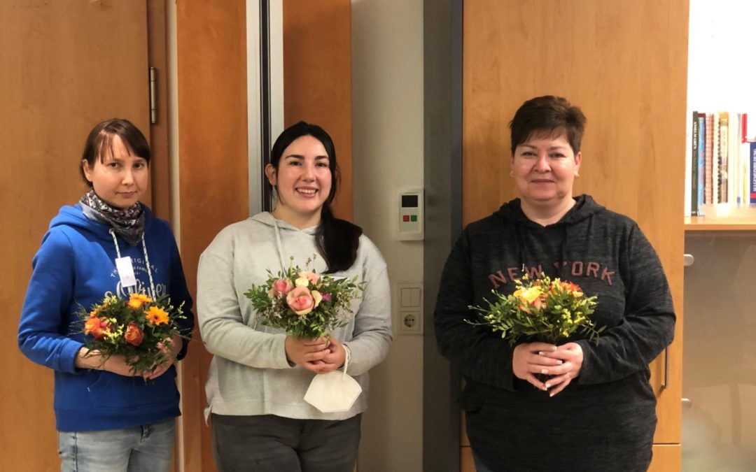 Neue Kolleginnen im Kniesehaus